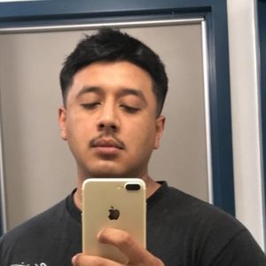 Meet your Posher, Aron